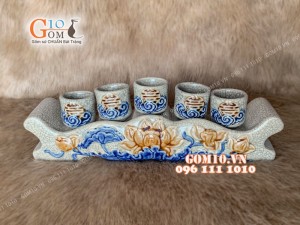 Bộ kỷ ngai 5 chén đắp nổi hoa sen