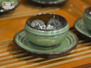 Cặp chén đĩa men hỏa biến xanh ngọc, chén lòng hoa