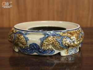Chân kê bát hương men hoàng tộc đắp nổi Rồng Phúc Mãn, đường kính 22cm