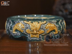Chân kê bát hương men màu đắp nổi Rồng Như Ý nền xanh lục bảo, đường kính 20cm