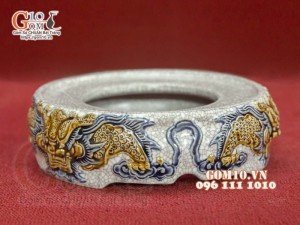 Chân kê bát hương men rạn đắp nổi Rồng Như Ý, đường kính 14cm