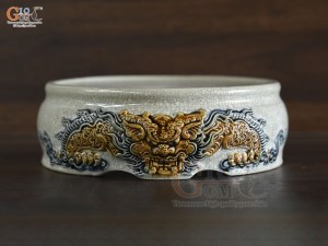 Chân kê bát hương men rạn đắp nổi rồng Như ý, phi 12cm