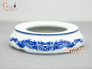 Chân kê bát hương Long Trấn men lam vẽ Rồng, đường kính 14cm