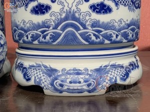 Chân kê bát hương Như Ý men lam cổ vẽ Rồng, đường kính 20cm