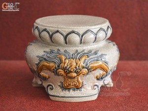 Chân kê đỉnh hạc men rạn đắp nổi Rồng Như Ý, cao 22cm