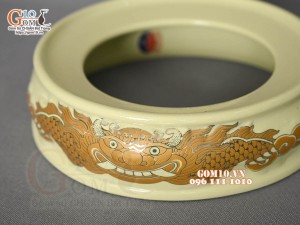Chân kê sứ họa tiết Rồng Vàng kim, đường kính 18cm