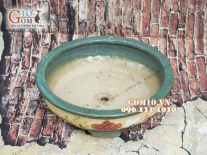 Chậu cây dáng dẹt, khắc hoa đường kính 33cm