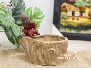 Chậu tượng trồng cây dáng Chú Tiểu luyện võ thế 4, đường kính 13cm