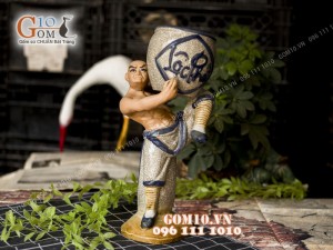 Chậu tượng trồng cây dáng La Hán Lộc Phát men rạn, cao 38cm