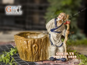 Chậu tượng trồng cây dáng lão mai chống gậy men rạn, cao 27cm