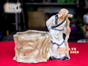 Chậu tượng trồng cây dáng Lão ông ngắm quả, 30 x 33cm