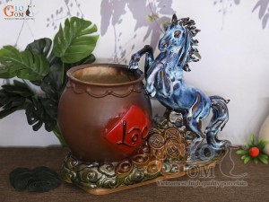 Chậu tượng Mã Đáo Thành Công men hỏa biến, dài 44cm