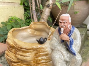 Chậu tượng thần trà men rạn cao 16cm