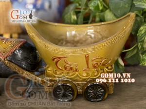 Chậu tượng trồng cây dáng Trâu kéo xe vàng Tài Lộc, dài 45cm