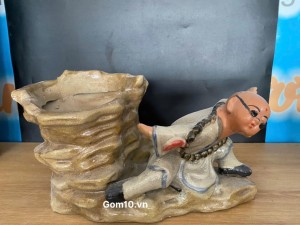 Chậu tượng trồng cây chú tiểu luyện võ, kích thước 33x17cm