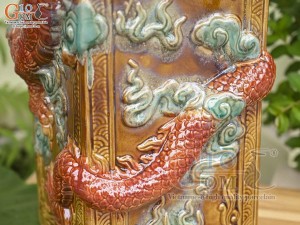 Chậu tượng vuông dáng Rồng cuộn nhả Long Châu màu đỏ, cao 46cm
