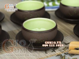 Chén gốm hồng sa khắc trăng xanh, đường kính 6cm (chỉ chén)