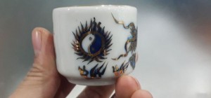 Chén kỷ men lam cổ vẽ rồng vàng kim 24k cao cấp