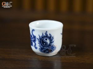 Chén kỷ men trắng Phúc Lộc