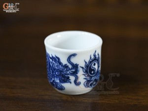 Chén kỷ men trắng Phúc Lộc