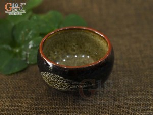 Chén men hỏa biến màu mật ong