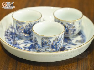 Chén men lam cổ họa tiết Trúc Lâm Thất Hiền vẽ vàng kim