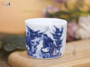 Chén tích men lam cổ hoạ tiết trúc lâm thất hiền, đường kính 6cm