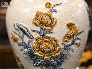 Chóe men rạn đắp nổi Công Đào Phú Quý, 15L