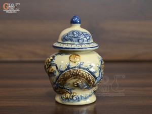 Chóe thờ men hoàng tộc đắp nổi Rồng Phúc Mãn, cao 14cm