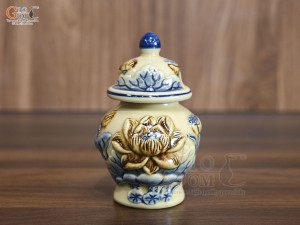 Chóe thờ men hoàng tộc đắp nổi Sen Phú Quý, cao 13cm
