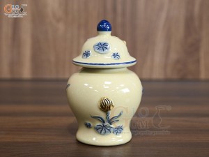 Chóe thờ men hoàng tộc đắp nổi Sen Phú Quý, cao 14cm
