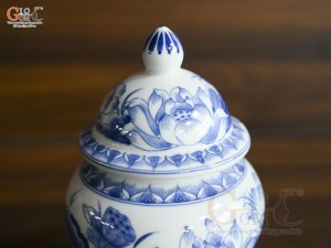 Chóe thờ men lam cổ vẽ hoa Sen Tài Lộc, cao 18cm