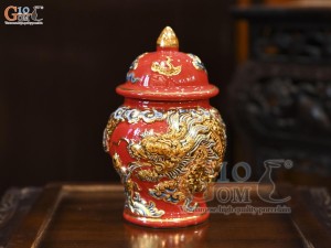 Chóe thờ men màu đắp nổi Rồng Như Ý nền đỏ vẽ vàng 24k, cao 16cm