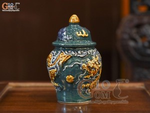 Chóe thờ men màu đắp nổi Rồng Như Ý nền xanh lục bảo, cao 12cm