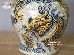 Chóe thờ men rạn đắp nổi Rồng Phú Quý, cao 17cm