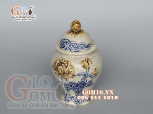 Chóe thờ men rạn đắp nổi Sen, cao 21cm