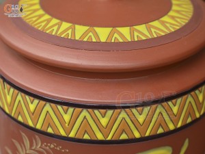 Chum gốm đất đỏ đựng gạo khắc hoa Sen Phúc Lộc, 20kg (nắp thấp)