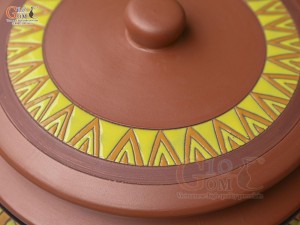 Chum gốm đất đỏ đựng gạo khắc hoa Sen Phúc Lộc, 20kg (nắp thấp)