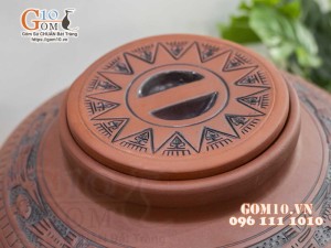 Chum gốm ngâm rượu dáng vai vuông họa tiết Đông Sơn Âu Lạc, 35 Lít (Có vòi)