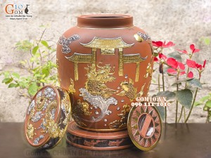 Chum gốm ngâm rượu đắp nổi Cá Chép Vượt Ngũ Môn dát vàng cao cấp, 50 lít