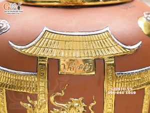 Chum gốm ngâm rượu đắp nổi Cá Chép Vượt Ngũ Môn dát vàng cao cấp, 50 lít