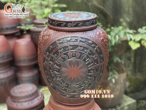 Chum gốm ngâm rượu khắc nổi Cửu Ngư Quần Hội, 50 Lít