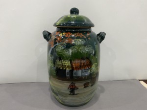 Chum sứ dáng bí men màu vẽ cảnh làng quê, cao 55cm