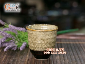 Cốc cao miệng loe men gấm vàng 9cm