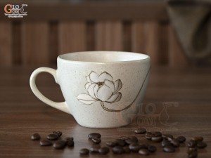 Cốc capu men kem tấm vẽ Bạch Liên hoa