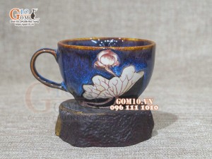 Cốc capu lớn men hỏa biến xanh đá khắc sen
