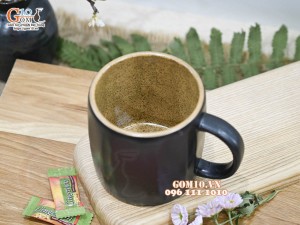 Cốc gốm dáng lục giác quai tròn, 8,5cm