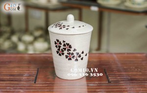 Cốc gốm dáng trụ, họa tiết hoa tim - đường kính 9cm