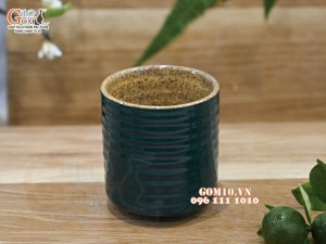 Cốc sứ dáng trụ màu xanh lục bảo lòng gốm, 7cm