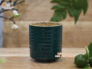 Cốc sứ dáng trụ màu xanh lục bảo lòng gốm, 7cm